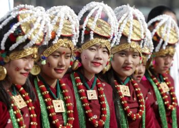 आज तमु ल्होसार