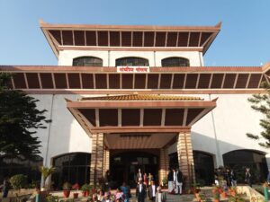 आफ्ना कुरा राखेर रास्वपा र राप्रपाले गरे संसद बहिष्कार