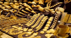 सुन र चाँदीकाे मूल्यमा गिरावट, कतिमा हुँदैछ कारोबार ?