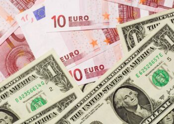 युरोको अगाडी अमेरिकी डलर देखियो कमजोर, युरोको भाउ एक वर्षयताकै उच्च