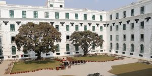 आजदेखि सरकारी कार्यालय दिउँसो ४ बजे नै छुट्टी हुने