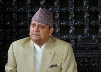 म जता जाऊँ, जहाँ पुगूँ, मलाई आऊ र देश बचाऊ भनेको सुन्छु: पूर्वराजा शाह
