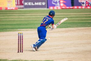 रोहितको शतकमा यूएईलाई नेपालको मध्यम लक्ष्य