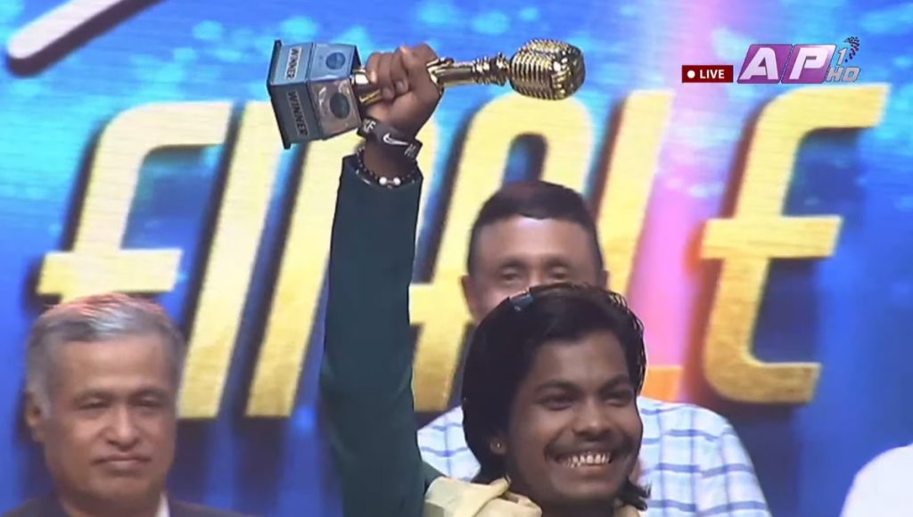 बर्दियाका करण परियारले जिते नेपाल आइडल सिजन–५ को उपाधि : Icon Khabar