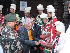 राष्ट्रपति पौडेलद्वारा भक्तपुरस्थित नवदुर्गा भवानी मन्दिरको पूजा–अर्चना