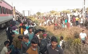 भारतको महाराष्ट्रमा भएको रेल दुर्घटनामा ज्यान गुमाएका १३ जनामध्ये चार जना नेपालीको निधन