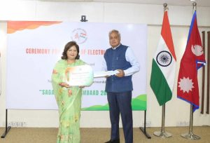 सगरमाथा संवादको पहिलो संस्करणका लागि भारतद्वारा १५ वटा विद्युतीय गाडी उपलब्ध