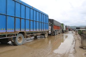 बुटवल-नारायणगढ दाउन्ने सडकः एक वर्षमै ६३ पटक बन्द