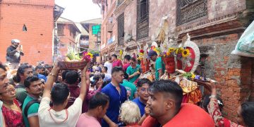 भक्तपुरमा आज पंजारा पर्व मनाइदै, सूर्यमढीबाट सुरू भएको पाँच वटा दीपंकर बुद्धको नगर परिक्रमा जारी