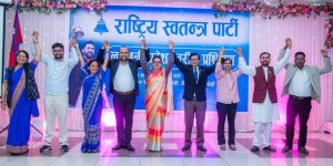 रुपन्देही–३ उपनिर्वाचन : रास्वपाका आकांक्षी उम्मेदवारले रविलाई भेट्दै