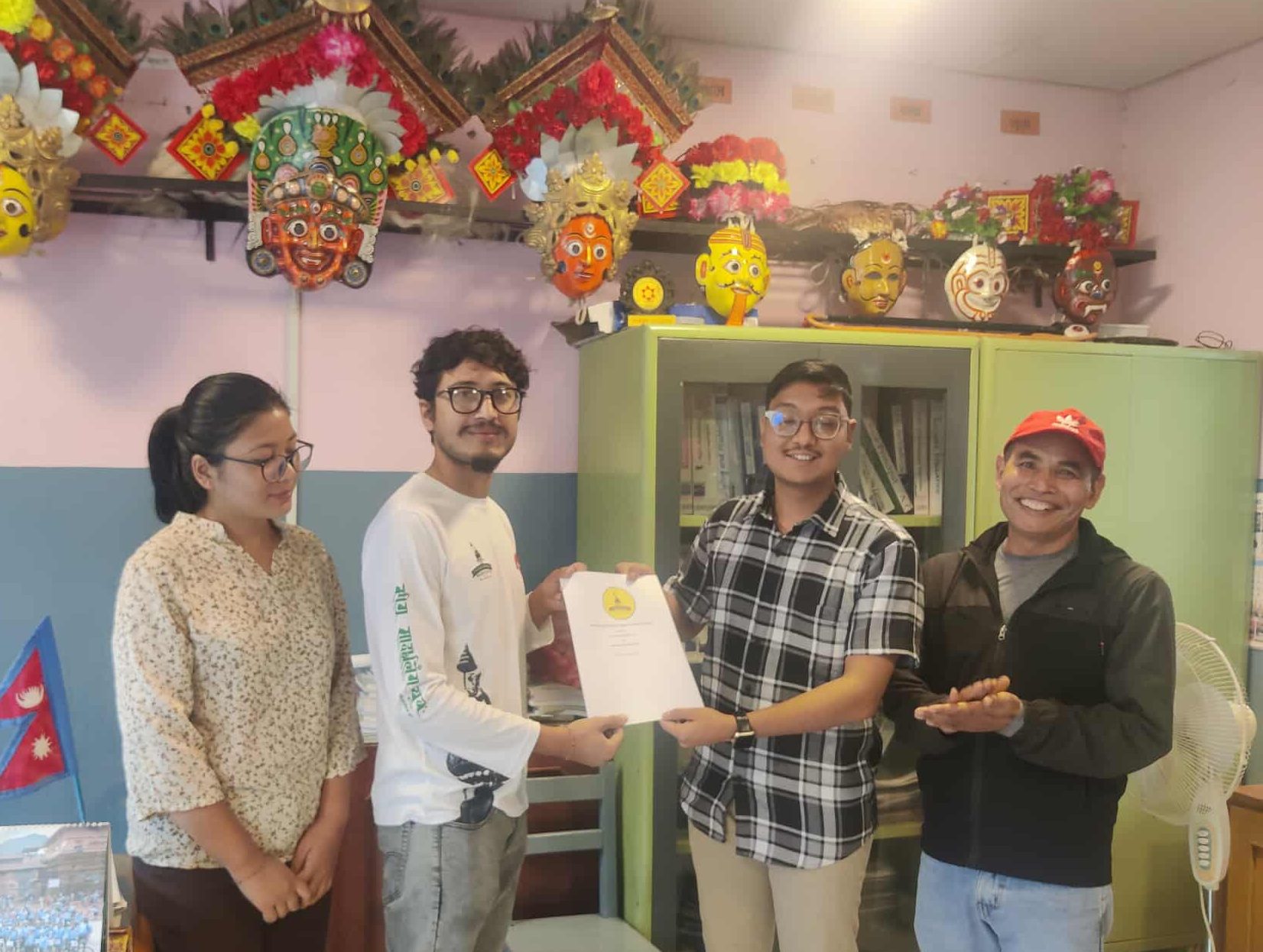 भक्तपुरमा साइकल संस्कृति प्रवर्द्धन गर्न साइकल कनेक्ट र जेन्युन स्कुलबीच सम्झौता : Icon Khabar