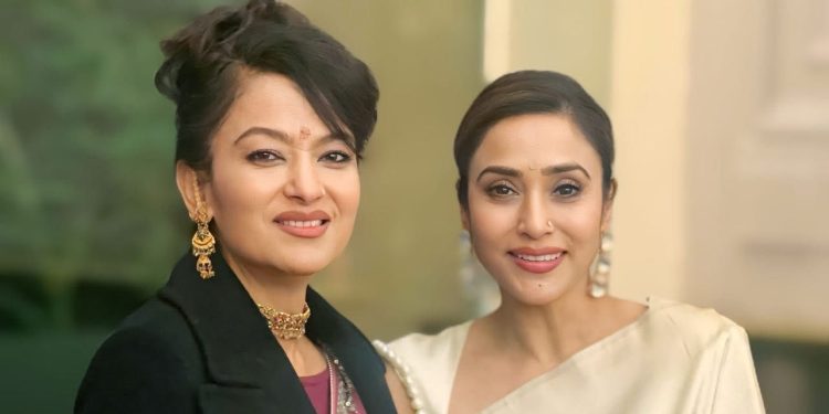 उमेरले ५० नाघे पनि निरुता सिंह र झरना थापाको सुन्दरता उस्तै