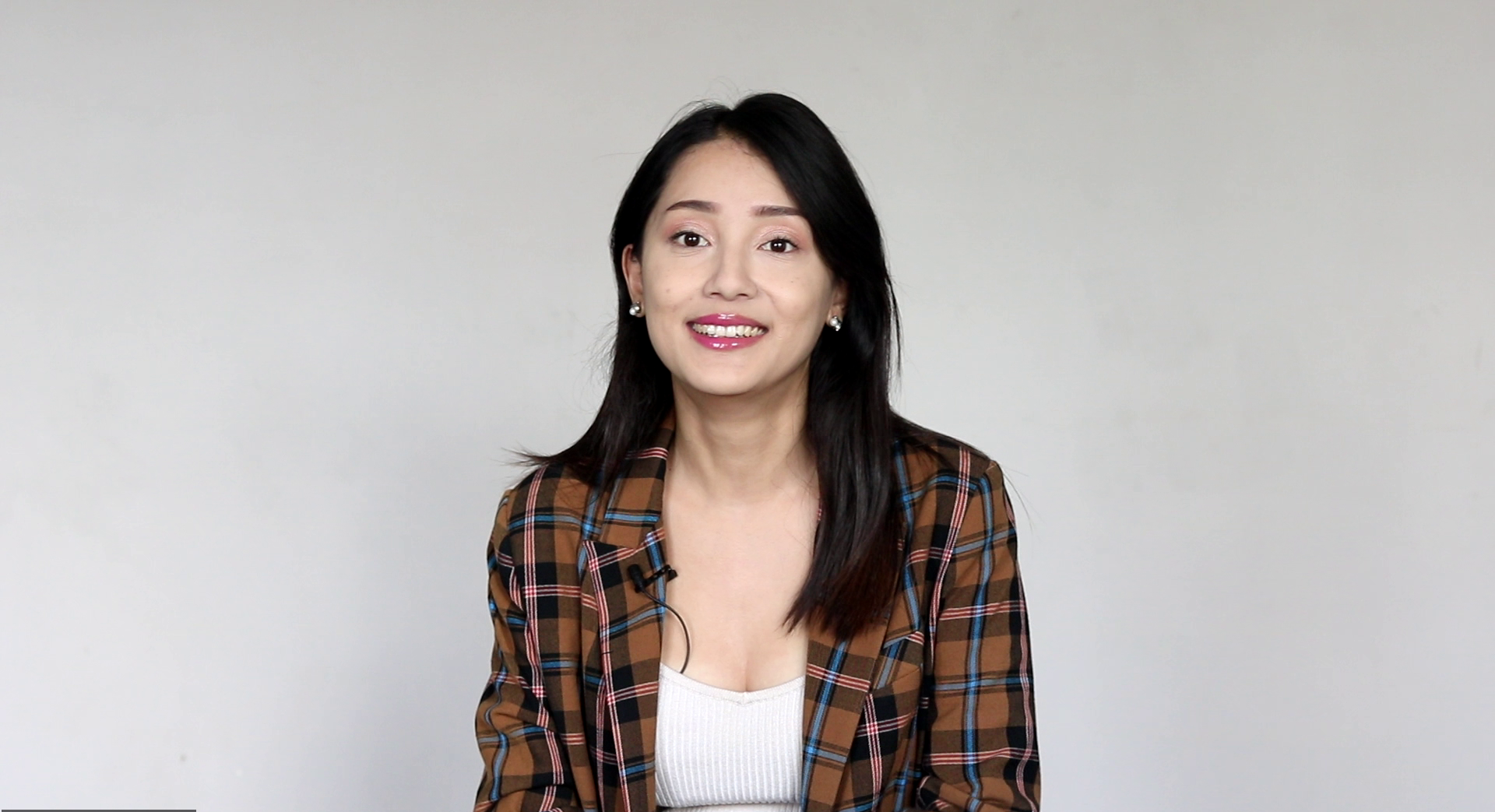 गायिका त्रिशला गुरुङले गरिन् समानुपातिक उम्मेदवारी फिर्ताको घोषणा : Icon Khabar