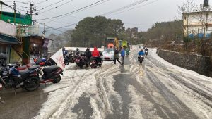 काठमाडौंको जर्सिङ्पौवामा भारी असिनापानी