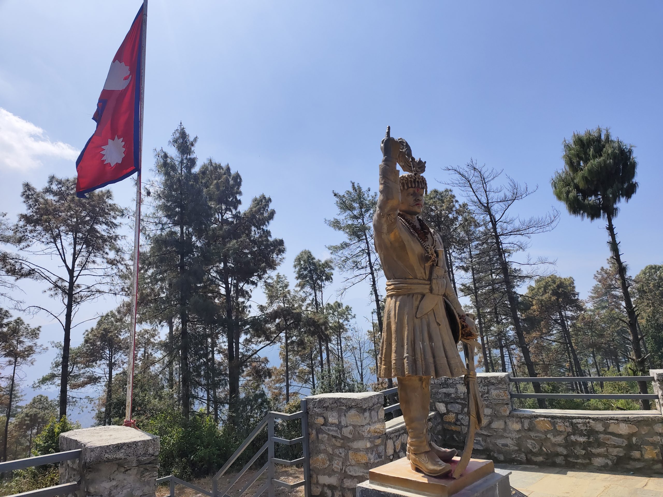 बुकाचो गढी : उपत्यकाको मनोरम दृश्यसँगै इतिहास र हिमाल अवलोकन गर्ने पर्यटकीय गन्तव्य (फोटो फिचर) : Icon Khabar