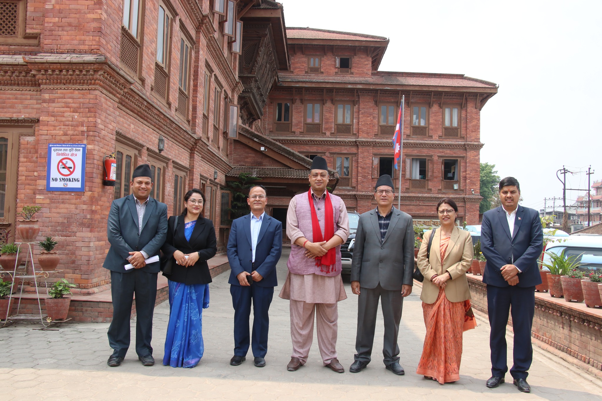 बागमती प्रदेशका मुख्यमन्त्री बानियाँ भक्तपुर भ्रमणमा : Icon Khabar