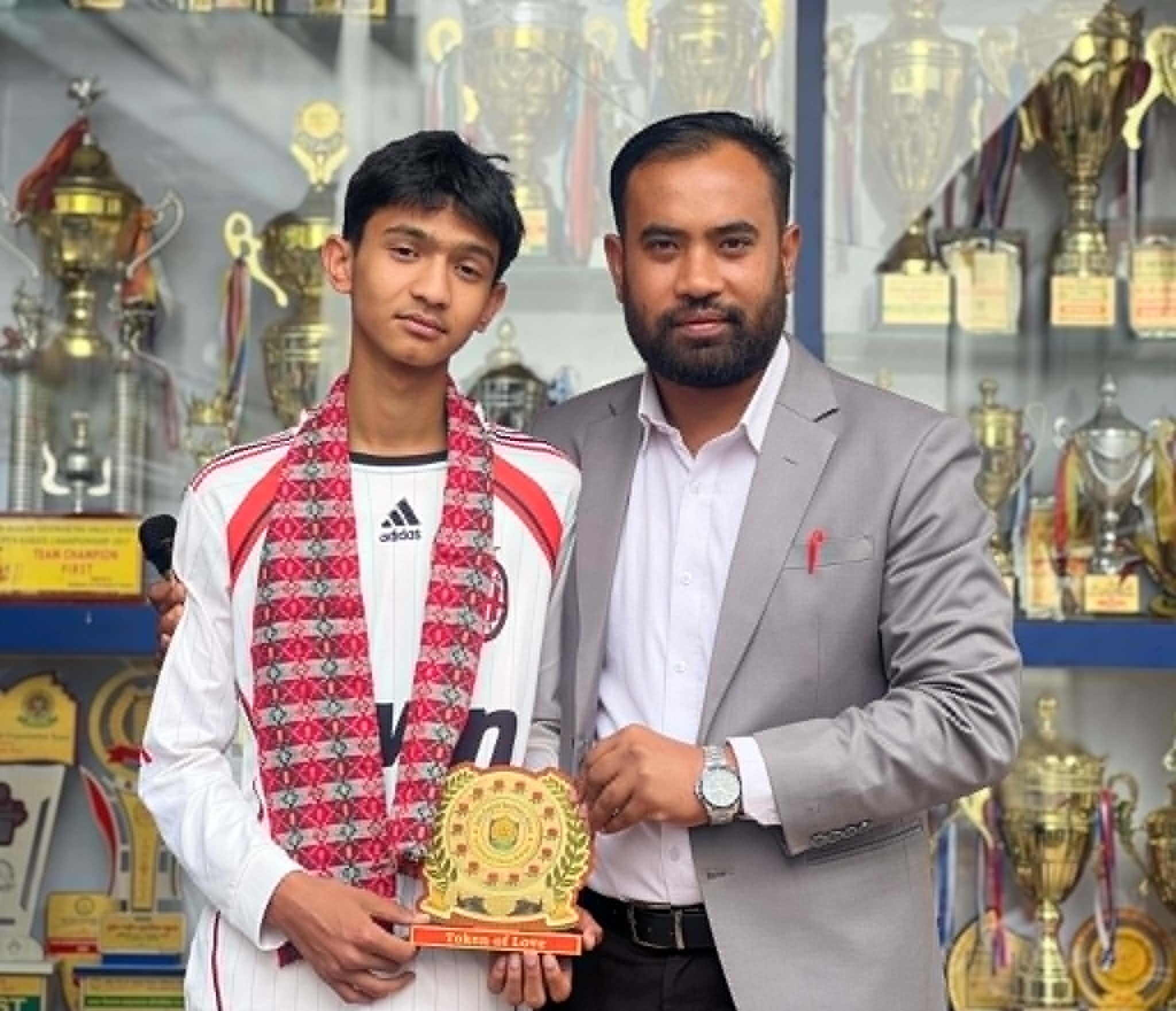 भक्तपुरको युनिटी इङ्ग्लिस स्कुलका विशाल थापाले एसईई २०८२ मा ल्याए ४ जीपीए : Icon Khabar