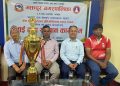 भनपा–८ का खेलाडीहरू वडा कप फुट्सल विजेता बनेपछि सम्मानित