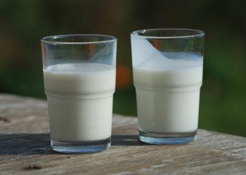 गर्मी मौसममा स्वास्थ्यका लागि निकै फाइदाजनक पेय पदार्थ हो मही