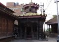 भक्तपुरको चोछें क्षेत्रमा एक महिनादेखि खानेपानी संकट: रातभर जाग्राम बस्न बाध्य स्थानीय