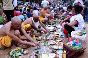 आजदेखि सोह्रश्राद्ध सुरु, १६ दिनसम्म पितृको सम्झना र तर्पण गरिँदै